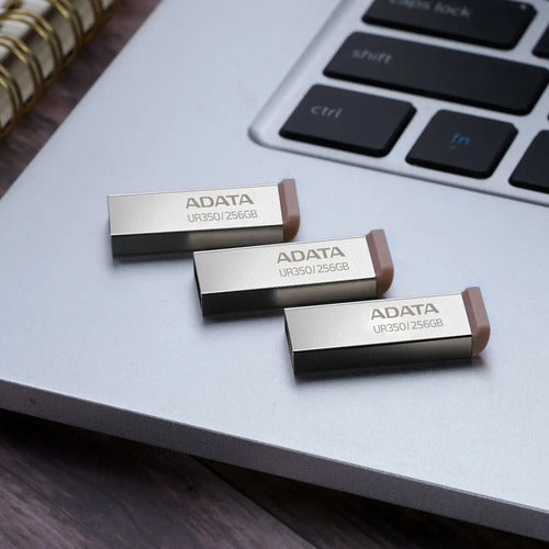 Memoria Usb Adata Ur350 256gb Usb-a 3.2 Metalica Cob 100mb/s Color Negro