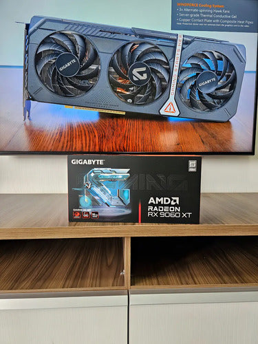 Tarjeta Video Gigabyte Amd Rx 9060 Xt Gaming Oc, 16gb Gddr6