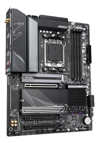 Tarjeta Madre Gigabyte B650 Elite Ax V2 Atx Am5 256gb Ddr5