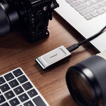 Ssd Externo Kingston Xs2000, 2tb, Usb C, Negro/plata