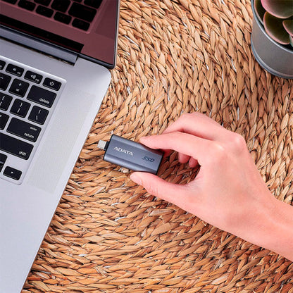 Disco Duro Externo Adata Sc750 3.5 , 2tb, Usb-c 3.1, Gris Gris
