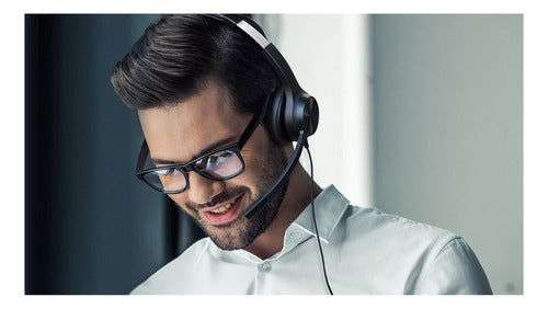 Creative Labs Audífonos Chat Usb Alámbrico Usb 51ef0980aa000