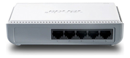 Switch Tenda Fast Ethernet Mini S105 5 Puertos 1000 Entradas