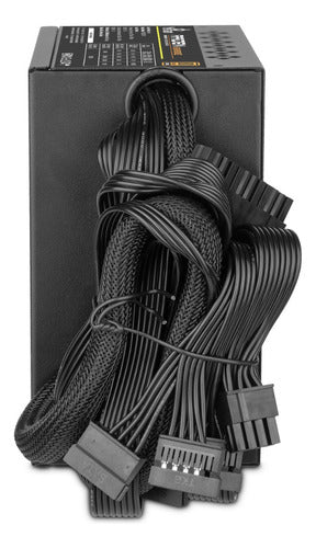 Fuente De Poder Yeyian Raiden 80 Plus Bronze Atx 120mm 550w