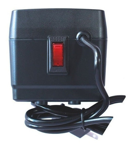 Regulador De Energía Smartbitt Prot Descargas 8 Cont 2200va